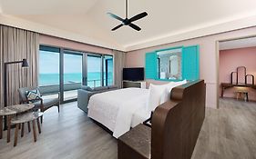 Le Meridien Maldives Resort & Spa